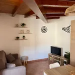Moro House