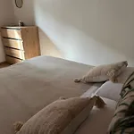 Moro House * 斯菲拉卡瓦洛