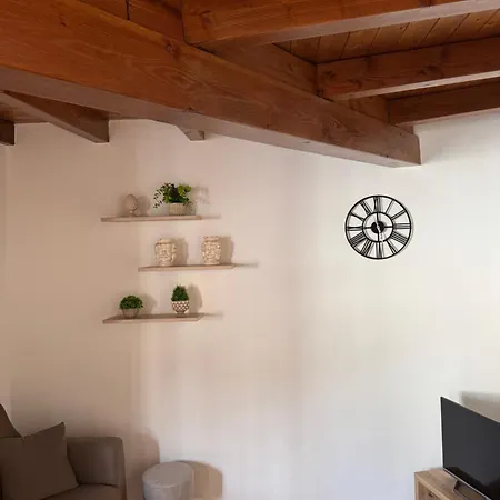 Moro House